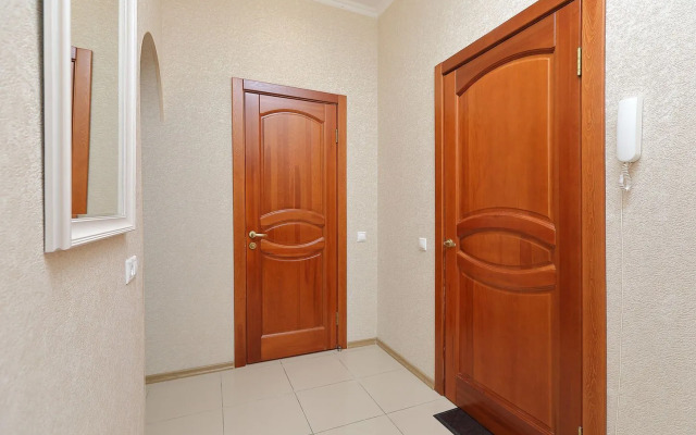 Апартаменты Просторная Квартира на Батурина в кирпичном доме