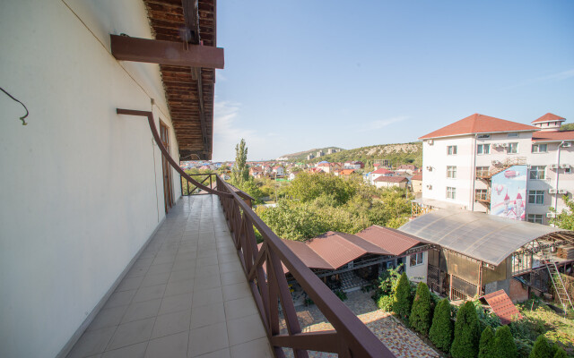 Vizit Guest House
