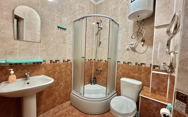 Квартира ArtHouse Dombay 3