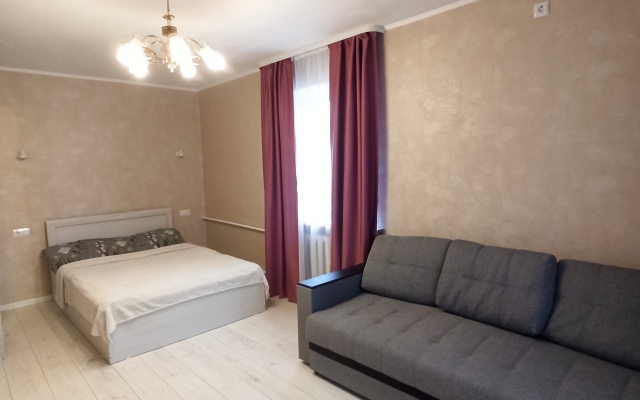 V Tsentre Goroda Flat