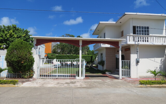 Отель Albri by Rotamundos