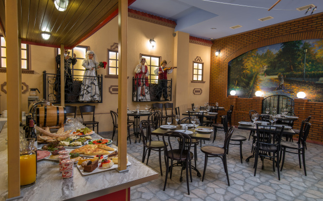 Veranova Hotel