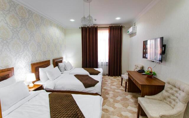 Diyor Gold Hotel