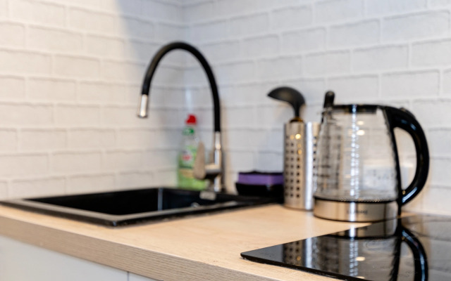 Апартаменты Жуковского 1/2/10с2 (303)