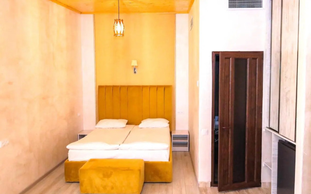 Kareno Hotel