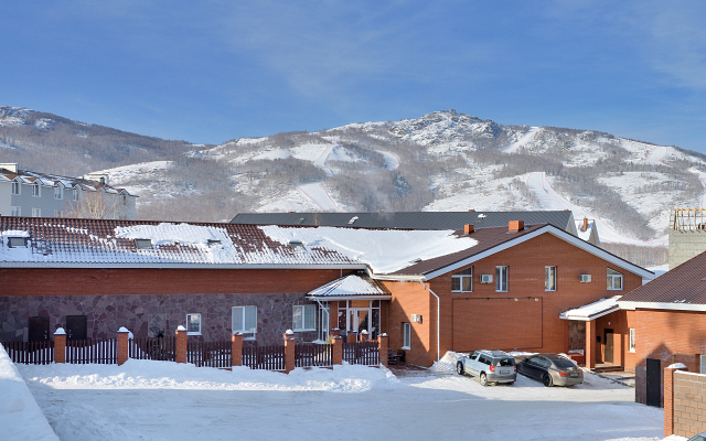 Vershina Apartment Hotel