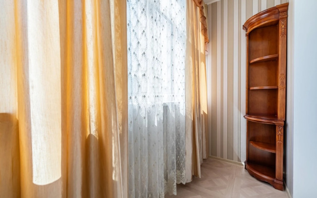 Квартира Шикарная Трёхкомнатная в Самом Центре Казани