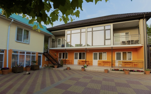 Rafael Guesthouse
