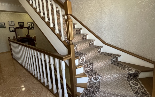 Отель Радуга