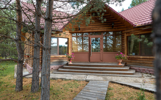 Recreation camp Baza otdyiha Sibirskaya usad'ba