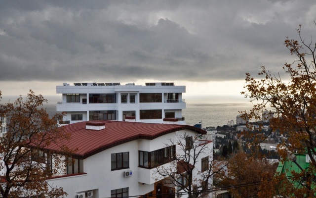 Prostornaya Kvartira-Studiya Apartments