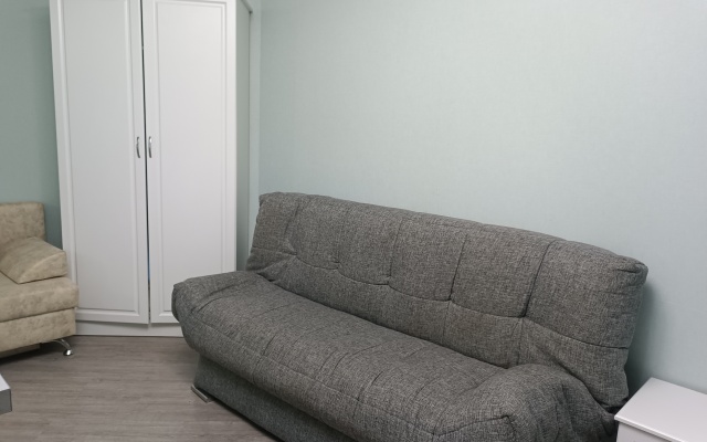 Апартаменты (2) на Лунной 30А