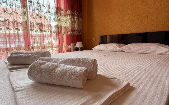 L' Etual Guest House