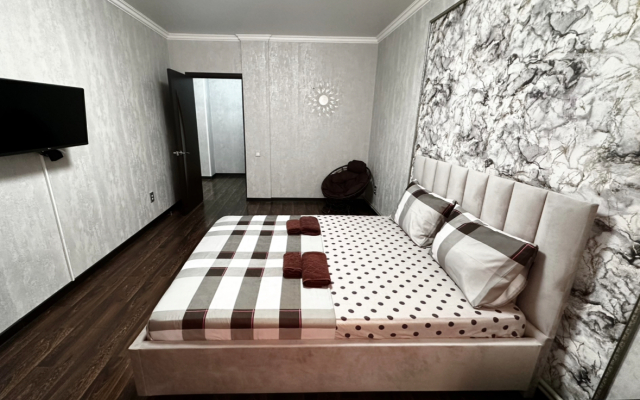 Star House - Pestova Apartments