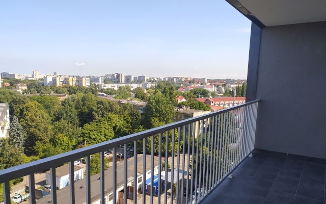 2-h komnatniye Lyuks V Tsentre Novyij Dom Apartments, 75 m2