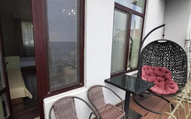 YaltaVoyage Apartments 2
