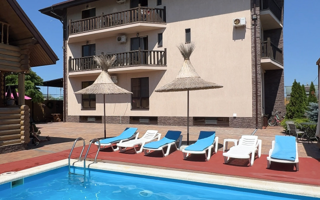 Na Bukovoy 4 Guest House