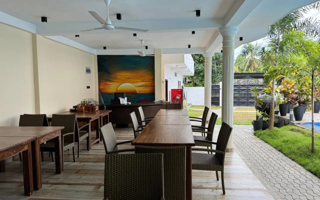 White Elephant Villa & Restaurant Mini-hotel