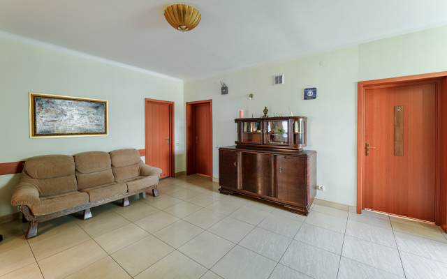 Na Kashtanovoy Guest house