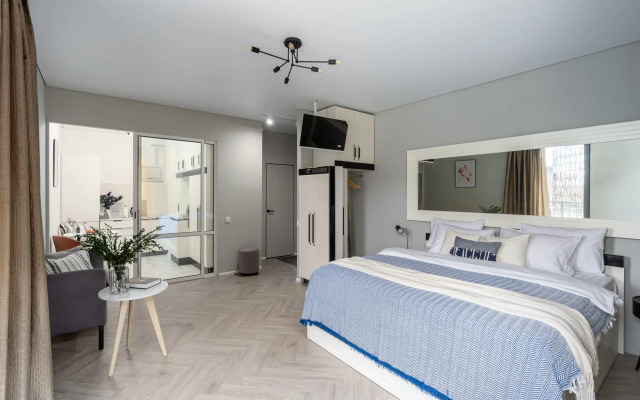 Квартира Две подушки на ш. Революции, 3к2