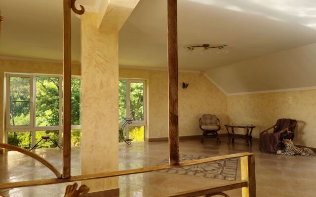 Happylinn Villa