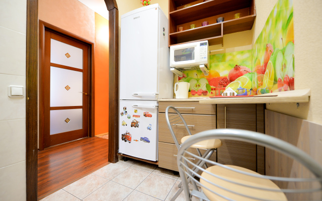 Pyat' Zvezd Komfort Na Ploschadi Revolyutsii Apartments