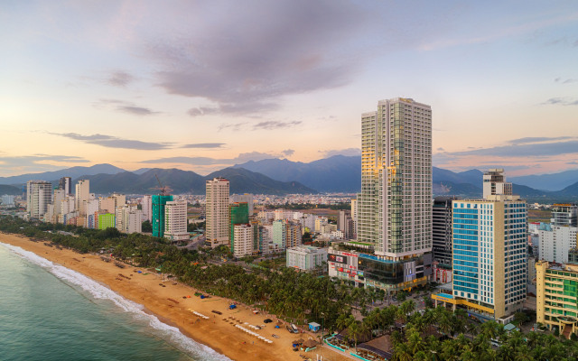 Vinpearl Beachfront Nha Trang