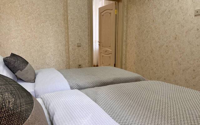 Treshka v Kaspiiske Flat
