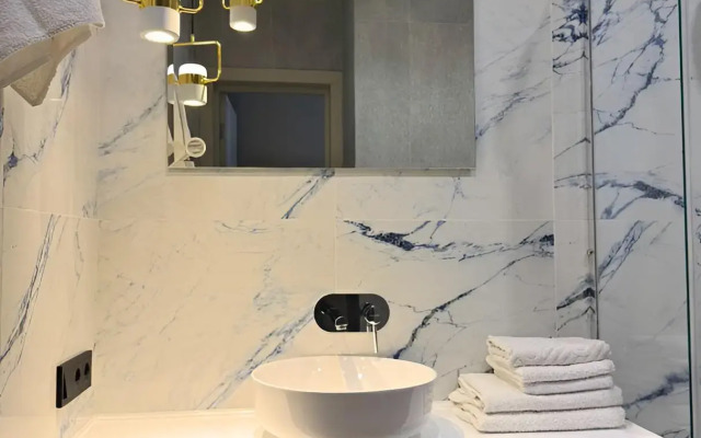 Dvuhmestniye na Vtoroy Beregovoy Linii Apartments