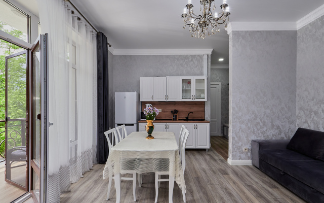 Апартаменты Comfort с 2 комнатами с балконом и с красивым видом из окна — фото 1