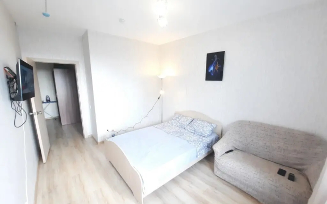 Apartments Apartamentyi s Balkonom i Vidom na Gorod na Revolyutsii 48V - Apartment in Perm - Photo 3
