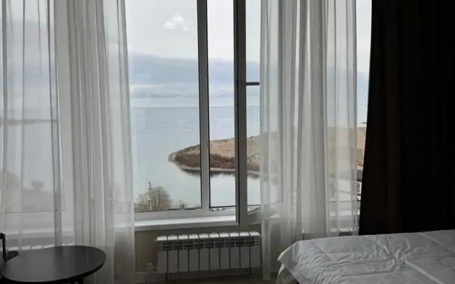 Отель Ton Azure Hotel