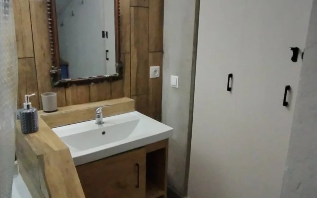 Квартира Трёшка в частном доме вблизи Минска