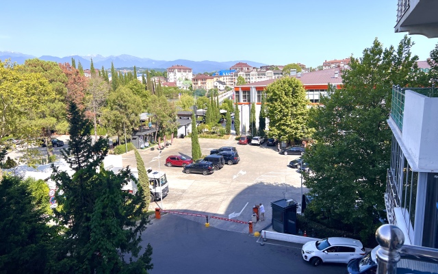 Apartamenty Kvartira Na Pervoy Beregovoy Linii U Morya  Flat