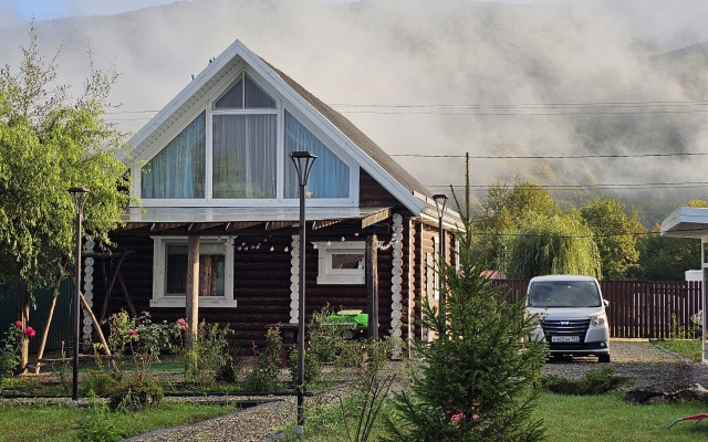 Частный дом Лякабанья