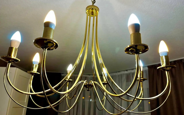 Квартира ШИКАРНАЯ КВАРТИРА С ПРОСТОРНОЙ ЛОДЖИЕЙ