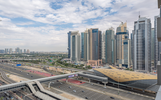 Marco Polo - 1BR with Marina Views Near Metro & Marina Mall Apartments
