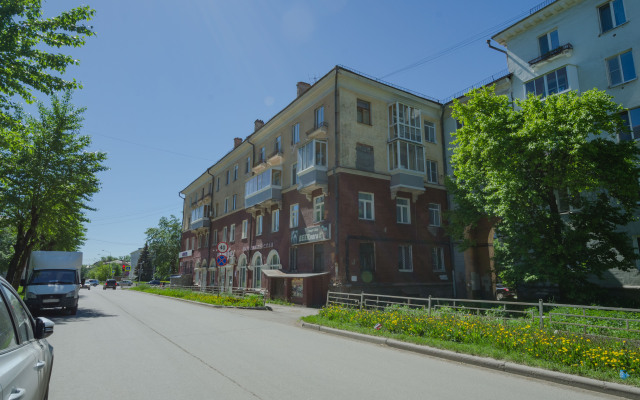 Na Vagonostroiteley Apartments