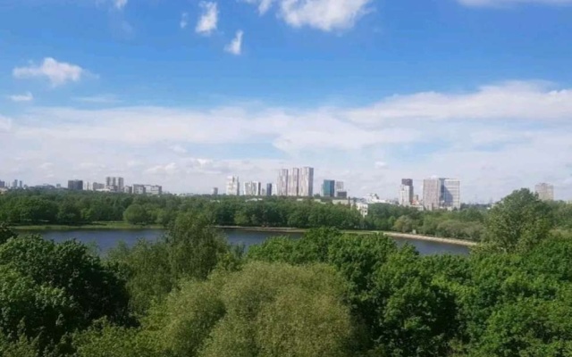 Na Golovinskikh Prudakh Flat