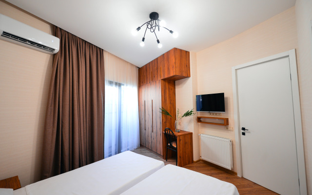 Labu Hotel