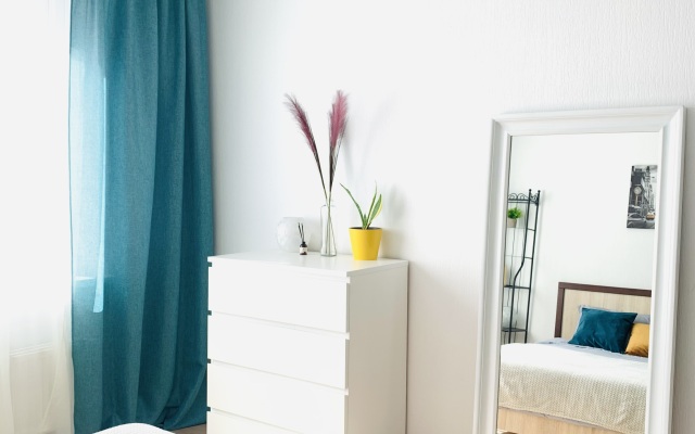 Svetlaya Uyutnaya V Tsentre Goroda Flat