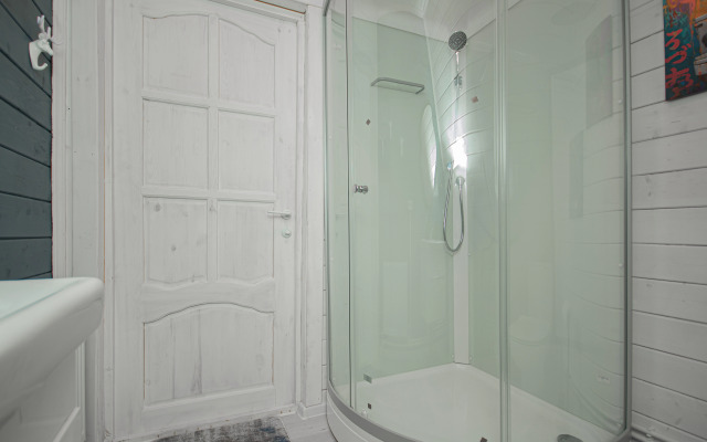 Частный дом Уютный домик у реки 55