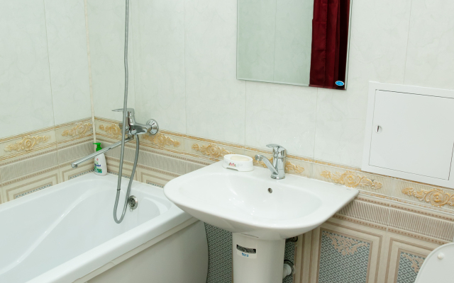 Апартаменты КвартОтель на М.Горького 85Б 14