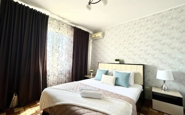 Квартира Большая 4к у Мамаева Кургана 8 мест