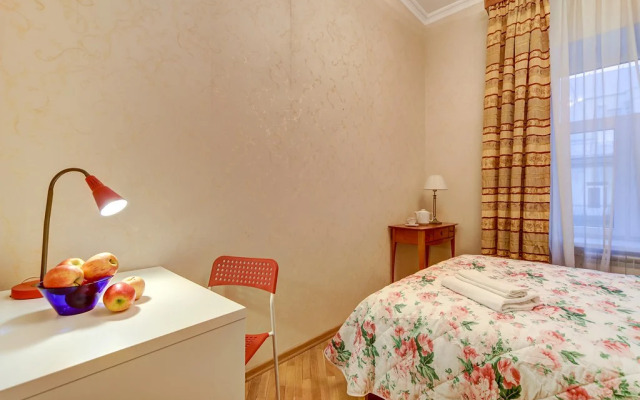 Квартира Трёхкомнатная с изолированными комнатами и балконом