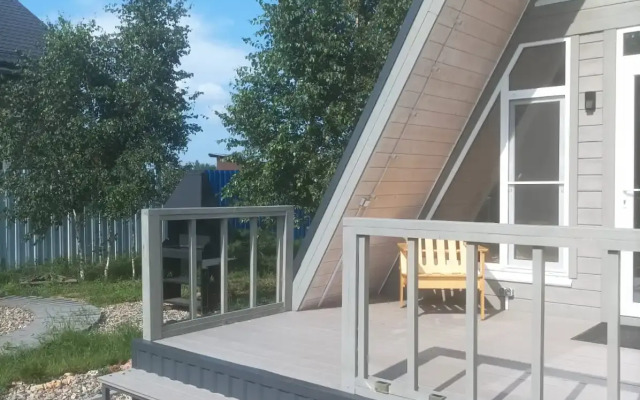 Частный дом А-Фрейм в Деревне Дуброво