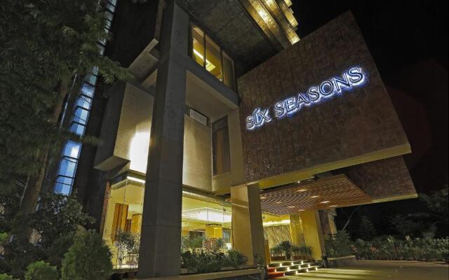 Six Seasons Hotel