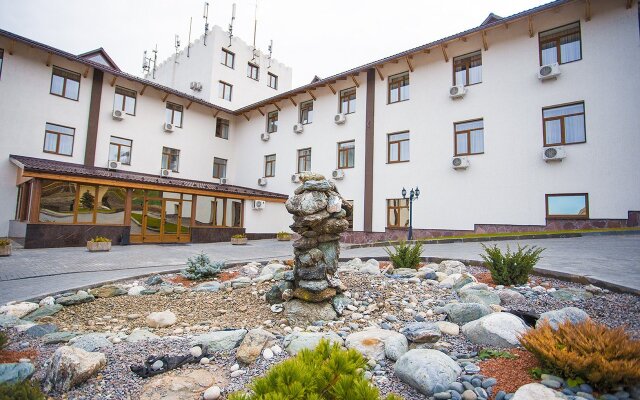 Vishnevaya Gora Hotel