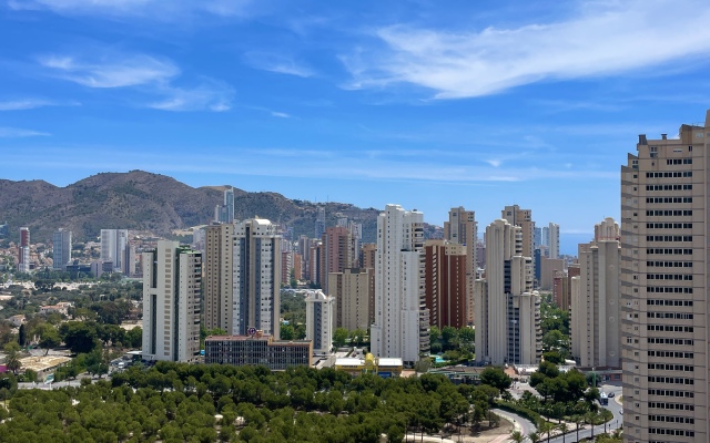 Kronos Apartments