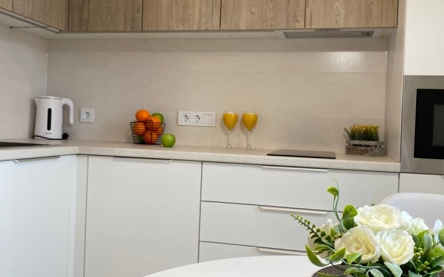 Апартаменты Лунная 30-PosutochnoSV